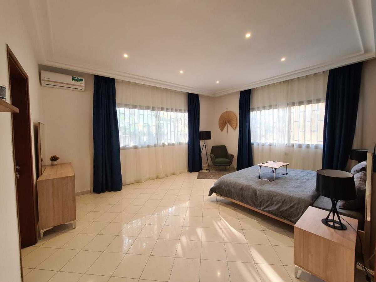 Sompteuse Villa Avec Piscine A 5 Min De La Plage Pointe Noire Bagian luar foto